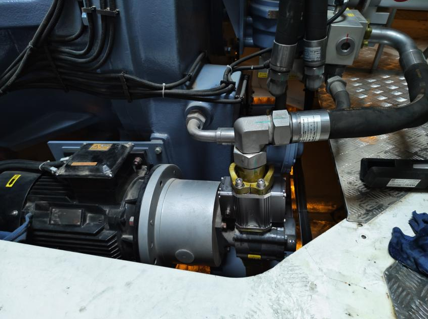 齒輪箱油液監(jiān)測：提升工業(yè)設備運行效率的關鍵技術